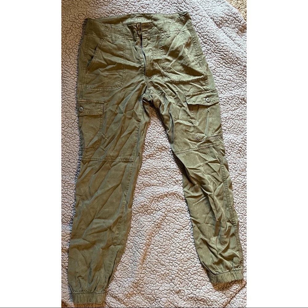 green american eagle pants